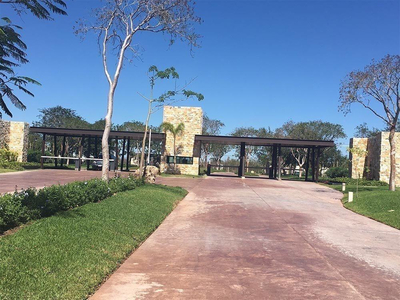 Lote Residencial Premium En Privada Parque Natura, Mérida Norte