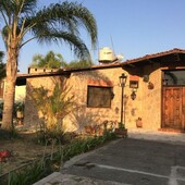 6 cuartos, 600 m se vende casa en el centinela zapopan