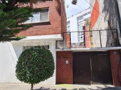 CASA EN CONDOMINIO EN VENTA EN NARVARTE PONIENTE, BENITO JUÁREZ, CDMX.