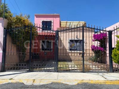 Casa en Venta en Colonia Providencia, Mineral de la Reforma, Hidalgo.