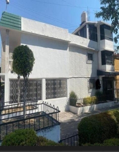 Casas en venta - 121m2 - 4 recámaras - El Rosario - $3,800,000