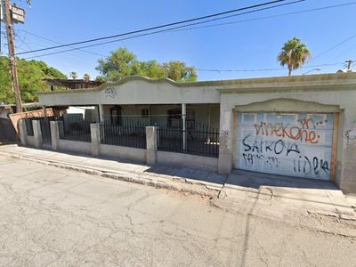 Casa En Esquina, De Remate Bancario, En Baja California, Mexicali, B.c.n (no Creditos) Solo Recursos Propios.