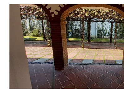 Casa En Venta En Lomas De Chapultepec Con Uso De Suelo