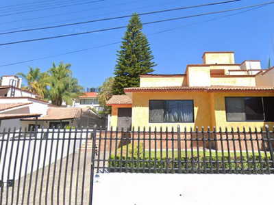 Casa En Villas Del Mesón, Querétaro, Remate Bancario