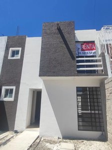 Renta De Casa En Colinas Del Sur Corregidora Qro.