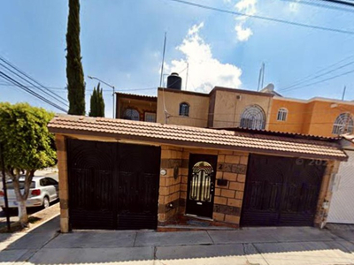 Venta De Casa En Queretaro, Excelente Remate Bancario