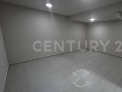 CASA EN CONDOMINIO EN RENTA-ALHAMBRA -PORTALES-...