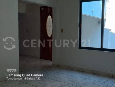Casa en venta en Ecatepec de 131 m2 de terreno,...
