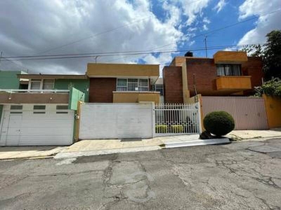 CASA EN VENTA EN SAN JOSE VISTA HERMOSA,