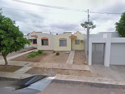 Casas en venta - 9584m2 - 2 recámaras - Culiacan - $510,000