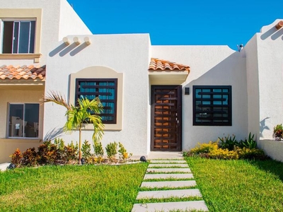 Casas en venta - 96m2 - 2 recámaras - Mazatlan - $850,000