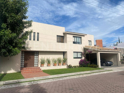 Venta Casa, El Campanario, Zona Udla, San Pedro Cholula, Puebla.