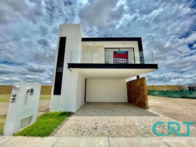 CASA NUEVA EN VENTA EN MAYORAZGO RESIDENCIAL, AMENIDADES Y FRENTE A AREA VERDE