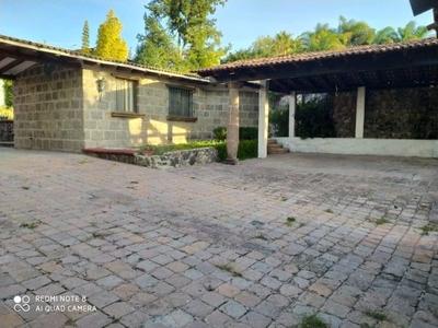 Residencia Tipo HACIENDA en Colinas del Bosque, T.2000 m2, Indescriptible !!