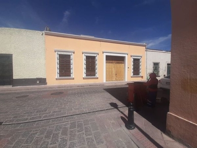 Se Vende preciosa residencia en El Centro Histórico de Querétaro, T.460 m2.-