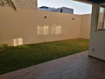 Vive en Colinas de Juriquilla, Roof Garden, 3 Recamaras, 4.5 Baños, Jardín