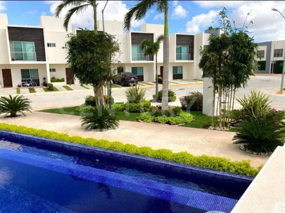 Casa En Venta En Residencial Long Island Cancún Of11621