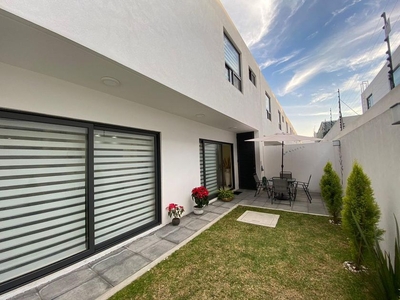 Casa en renta San Lorenzo Coacalco, Metepec