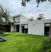 SAN ANGEL, RESIDENCIA REMODELADA