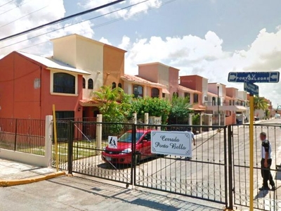 Casa en venta en Cancún de REMATE