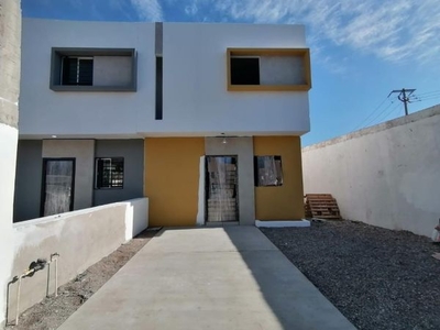 Casas en venta en Col. Santa Rosa en Mazatlán, Sinaloa.