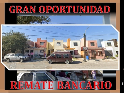 Doomos. Casa en Venta Juárez Nuevo León Remate Bancario AOL