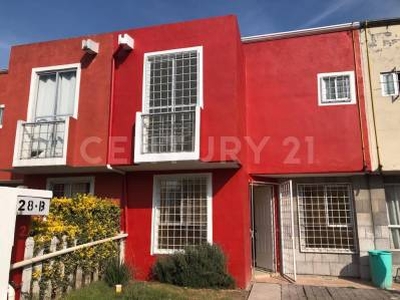 Casa en Condominio en Renta en la colonia Cedros 4000 en Lerma