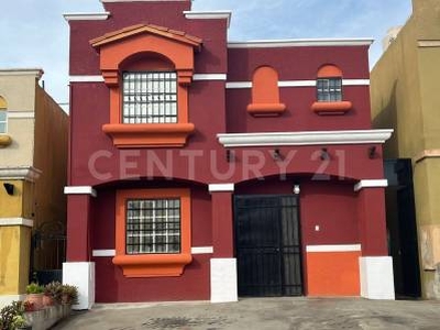 CASA EN VENTA EN URBI QUINTA DEL CEDRO, TIJUANA BAJA CALIFORNIA.