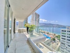 Penthouse en venta cerca de la playa, en la bahía de Acapulco