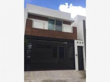 3 cuartos, 224 m casa en venta en cumbres mx19-fy2391