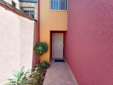 Casa en Lomas de Aguacaliente, Priv. Palomares, Venta (CR)