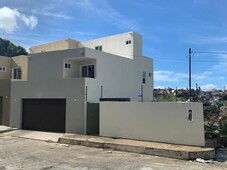 Casas en venta - 150m2 - 3 recámaras - El Mirador - $260,000 USD