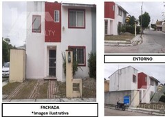 doomos. casa en venta 2 recamaras en fracc. mundo maya, ciudad del carmen, campeche, cesión de derechos adjudicatarios sin posesión, solo contado muy negociable, clave 63594