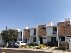 hermosa casa en residencial palmares