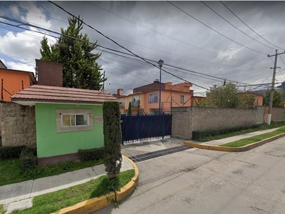 Casa en condominio en venta Avenida Del Trabajo 101, Fraccionamiento La Teja I, Toluca, México, 50010, Mex