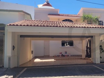 Casa en Venta en Colinas de San Miguel