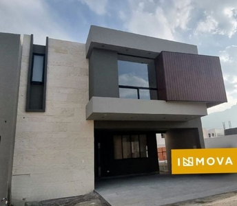 CASA NUEVA EN VENTA CARRETERA NACIONAL