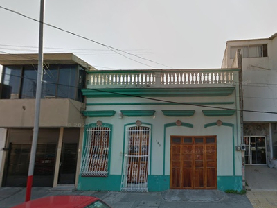 Casa En Centro De Veracruz, Excelente Zona, En Remate!