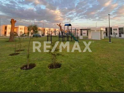 Casa En Renta En Sendas Residencial