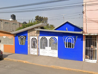 Casa en venta Calle Paseo Del Río 39, Morelos 3ra Secc, San Pablo De Las Salinas, Estado De México, México