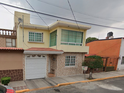 Casa en venta Profesa, Habit.valle De Santa Monica, Tlalnepantla De Baz, Estado De México, México