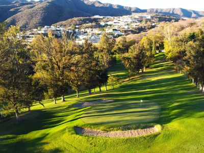 Terreno Residencial Frente Al Hoyo 8 Del Campo De Golf En Aj