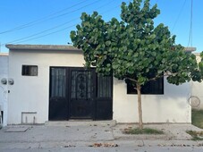 CASA EN VENTA EN MONTERREAL, TORREÓN, COAHUILA.