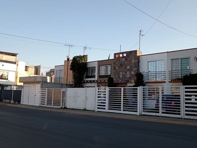 Casa en renta Los Héroes Ozumbilla, Tecámac