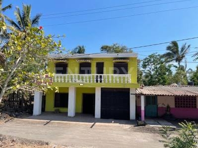 Casa en Venta en Cuyutlan, Armeria, Colima