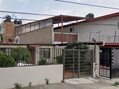 Casa en venta Profesa 18, Mz 020, Habit.valle De Santa Monica, Tlalnepantla De Baz, Estado De México, México