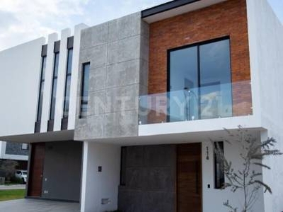 Casa nueva en venta, Atmosfera, Bosques de Santa Anita