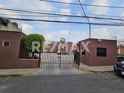 Departamento en renta Cerrada De Veracruz 45, Jesus Del Monte, 52764 Estado De México, México