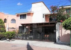 3 cuartos, 239 m casa en venta en quintas del marqués, casa céntrica en zona hab