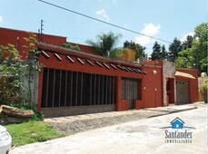 Casa Amueblada en Renta en Lomas de Santa Maria $30,000